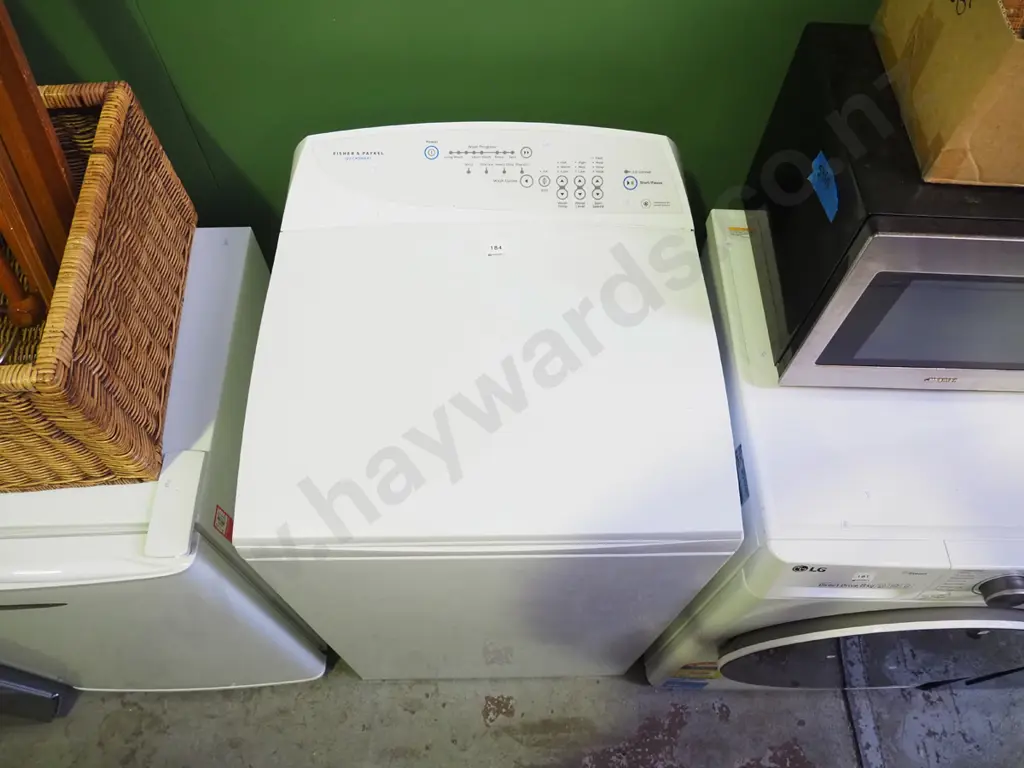 F&P top load washing machine Image 1++