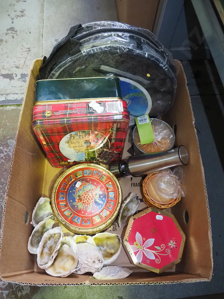 box; tins, pop up cooler bag, electric salt and pepper grinder etc Image 1++