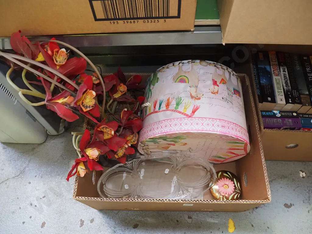 box; faux orchids, glass tray, hat box, trinket box Image 1++
