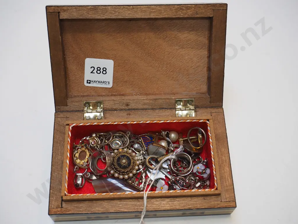 wood inlay jewellery box and costume jewellery Image 1++