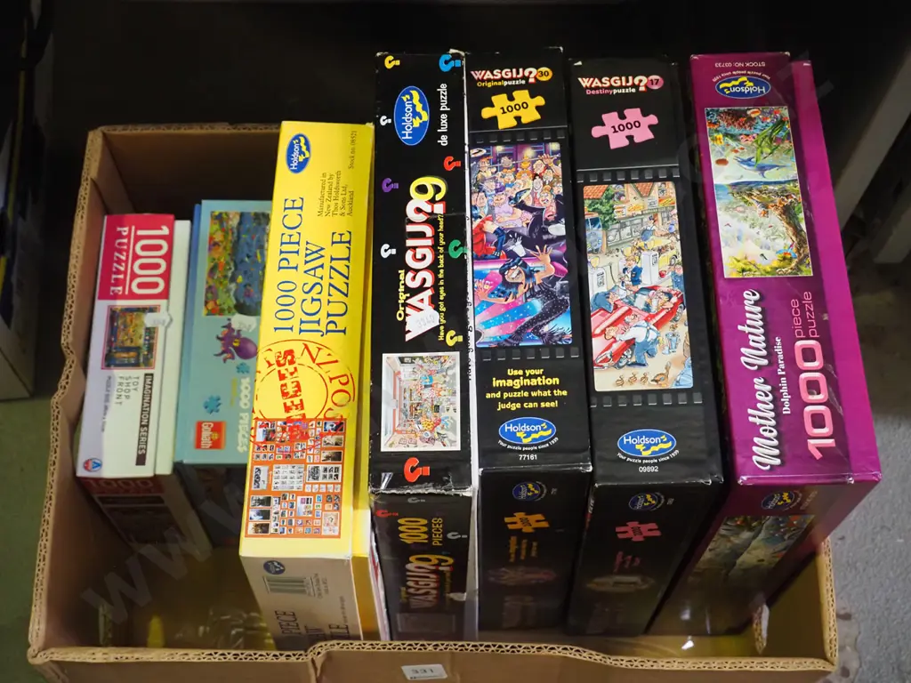 box of puzzles Image 1++