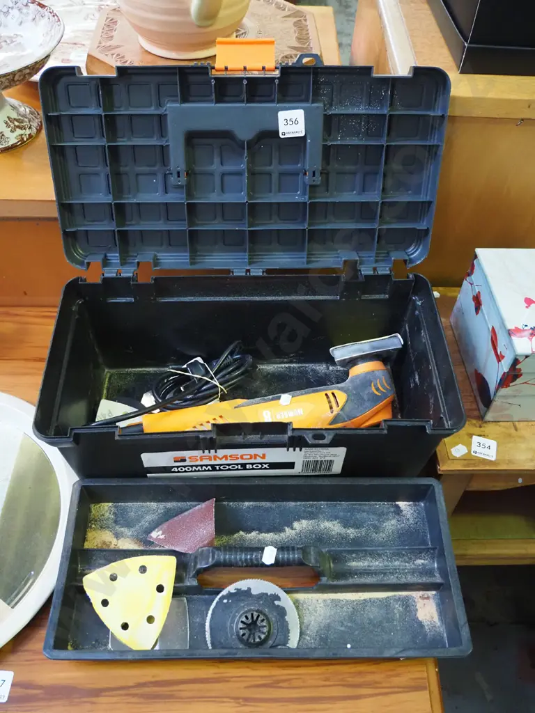 tool box with number 8 multi tool Image 1++
