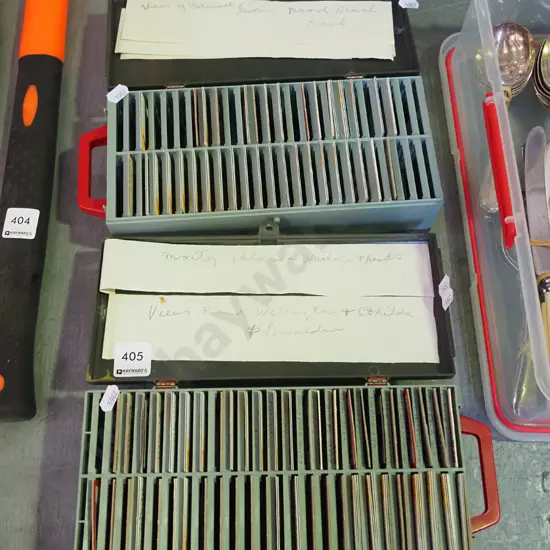 2x boxes of slides