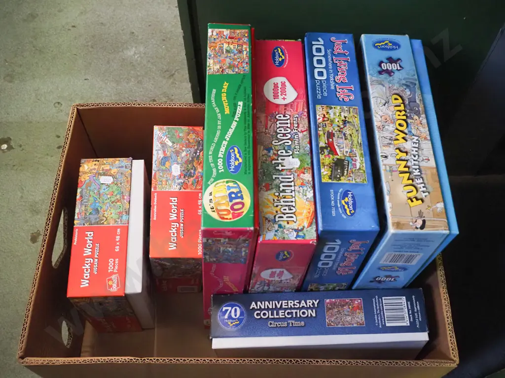 box of puzzles Image 1++