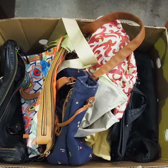 box of hand bags, holdalls