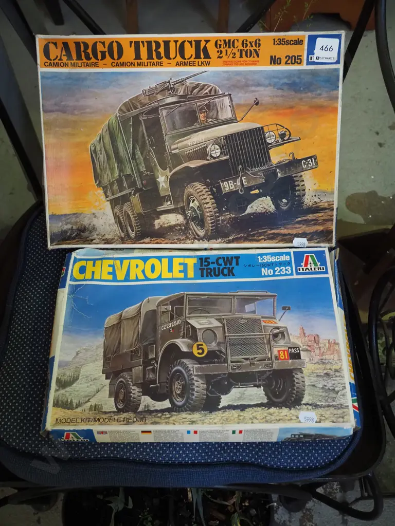 2x boxed yet to be assembled military models Image 1++