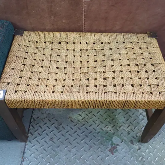 seagrass stool
