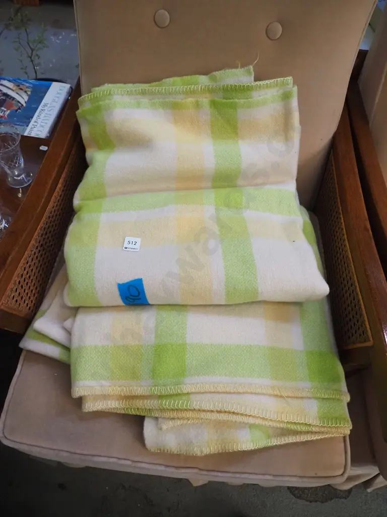 2x green and cream checked woollen blankets Image 1++