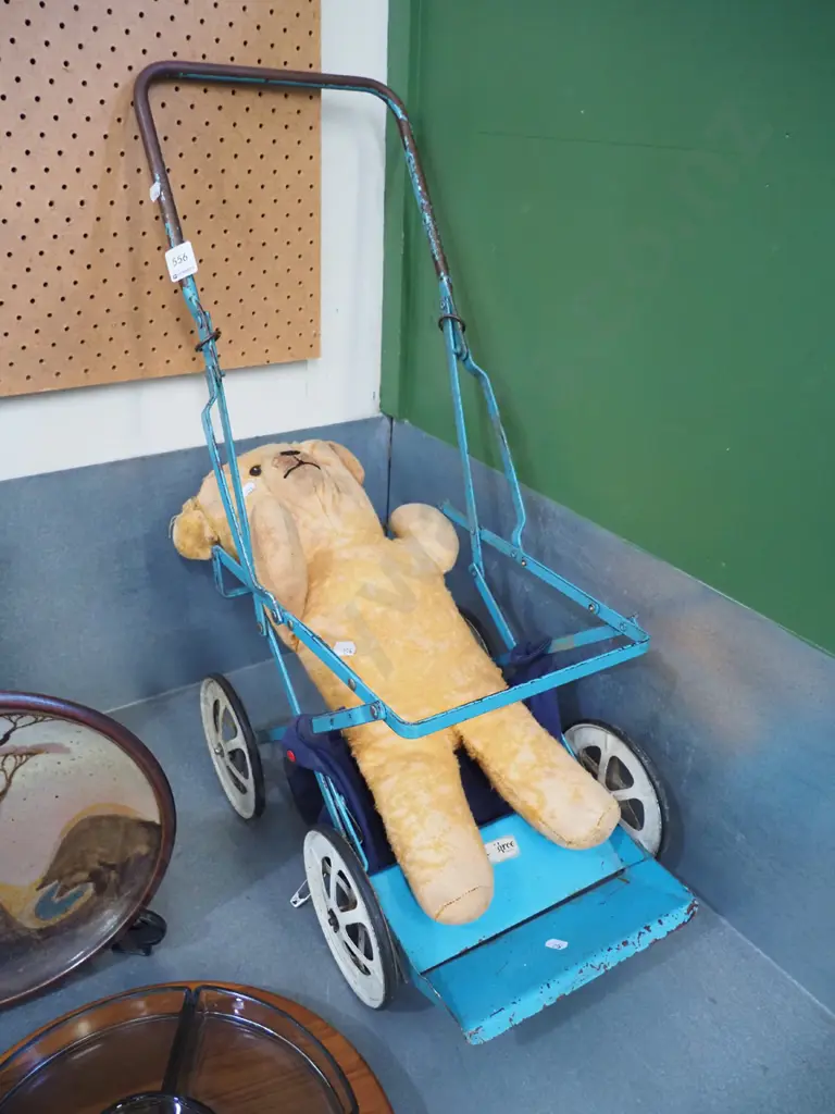 vintage dolls pram, teddy bear Image 1++