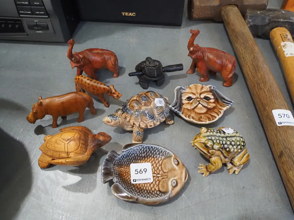 Wade turtle, fish, carved wooden animal figurines Image 1++