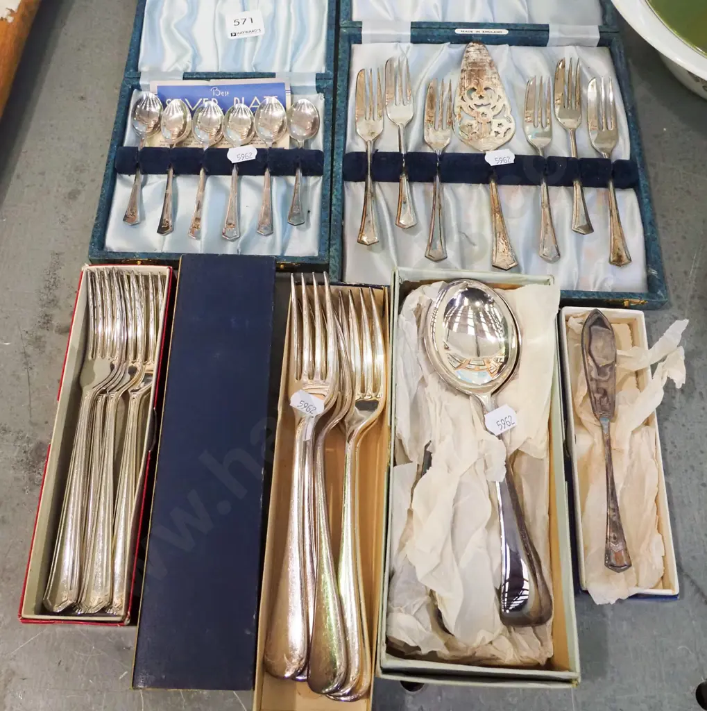 cased cutlery   Image 1++