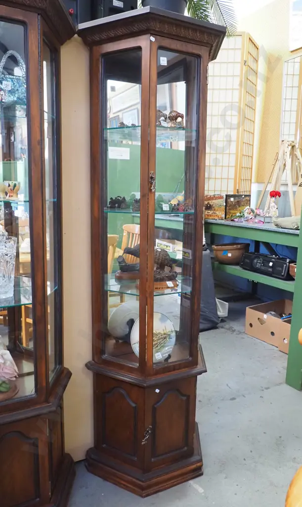 4 sided mirror back display cabinet with 1 glazed door H-1790 W-300 D-570 Image 1++