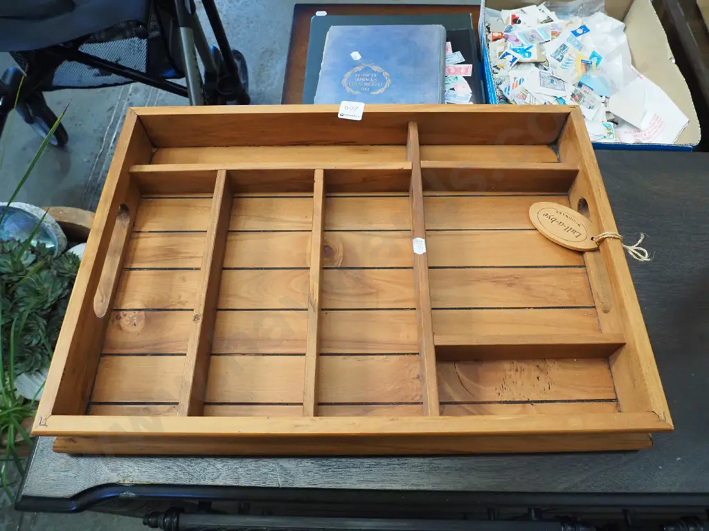 rimu segmented tray Image 1++