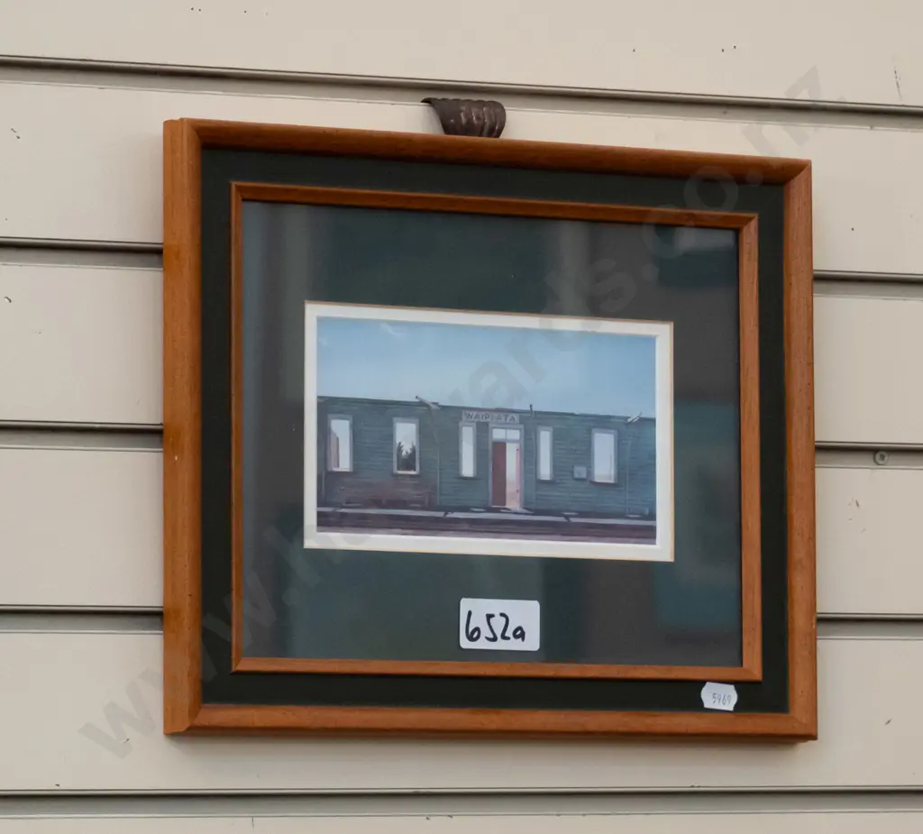small framed Grahame Sydney print - Waipiata Image 1++