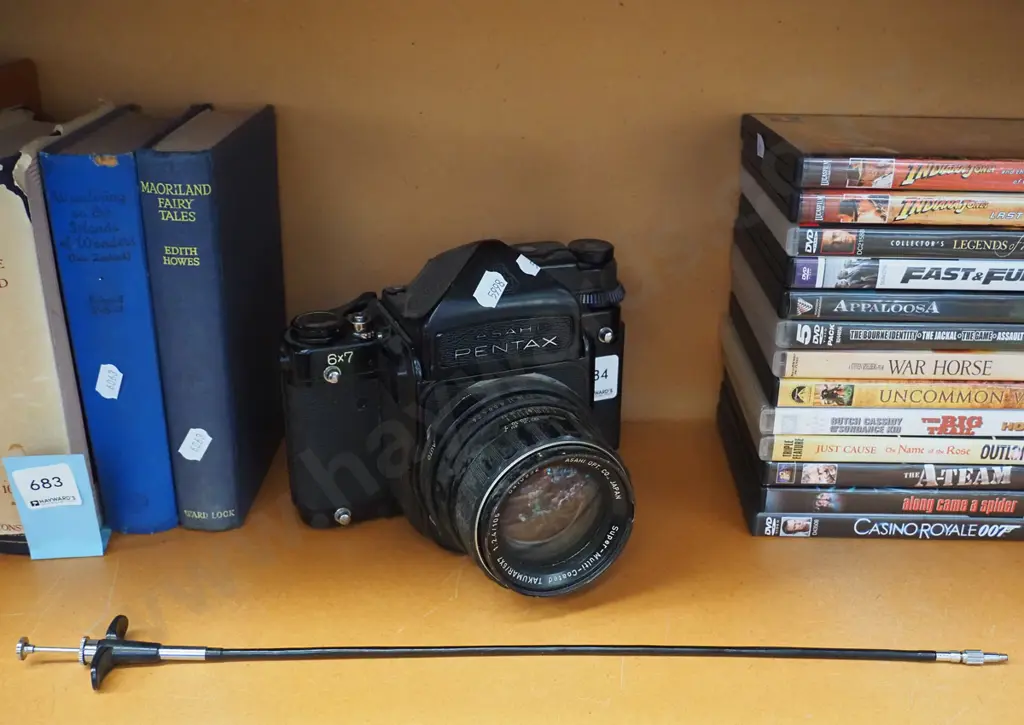 Asahi Pentax 6x7 medium format film SLR camera Image 1++