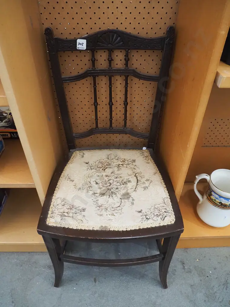 Victorian upholstered spindle back dining chair Image 1++