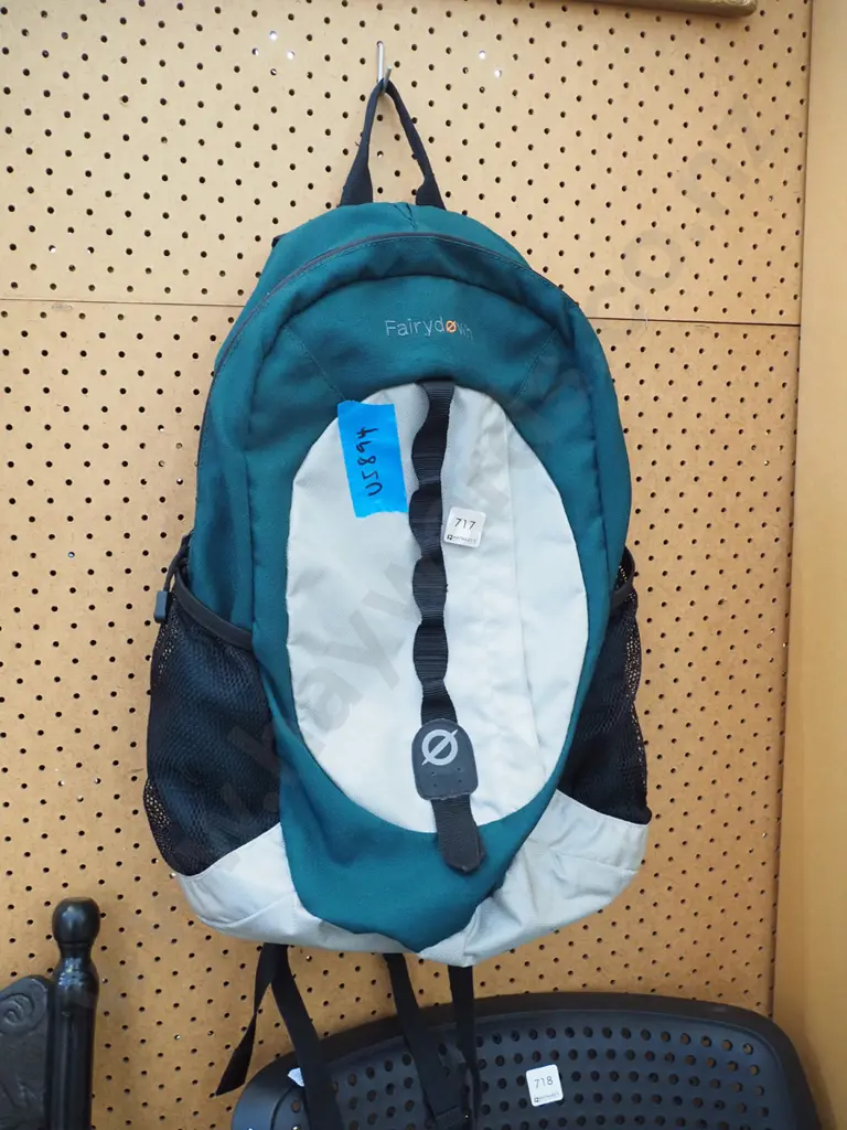 Fairydown backpack Image 1++