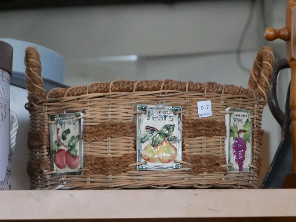 cane basket Image 1++