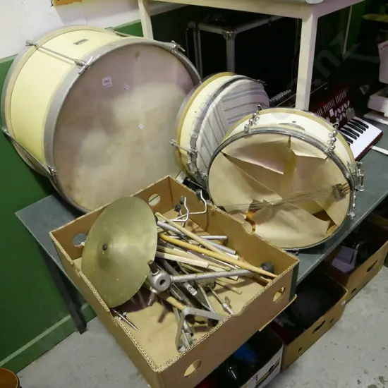 part vintage drum kit