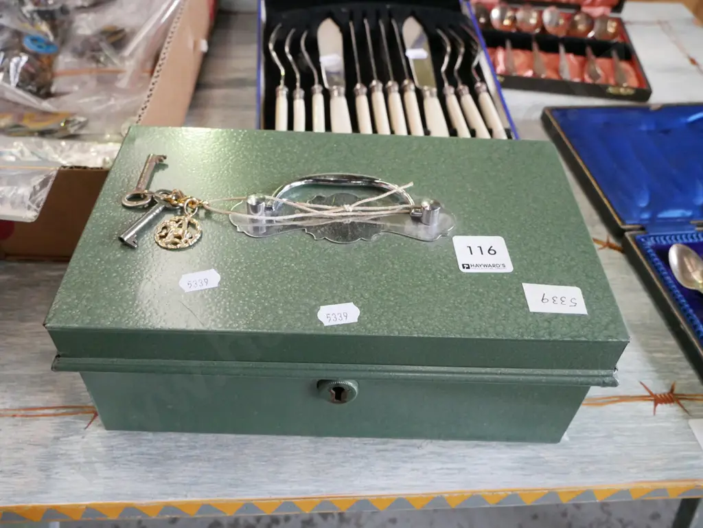 cash box Image 1++