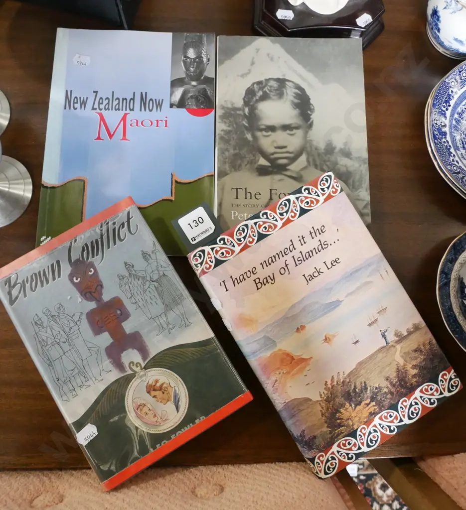 New Zealand history books Image 1++