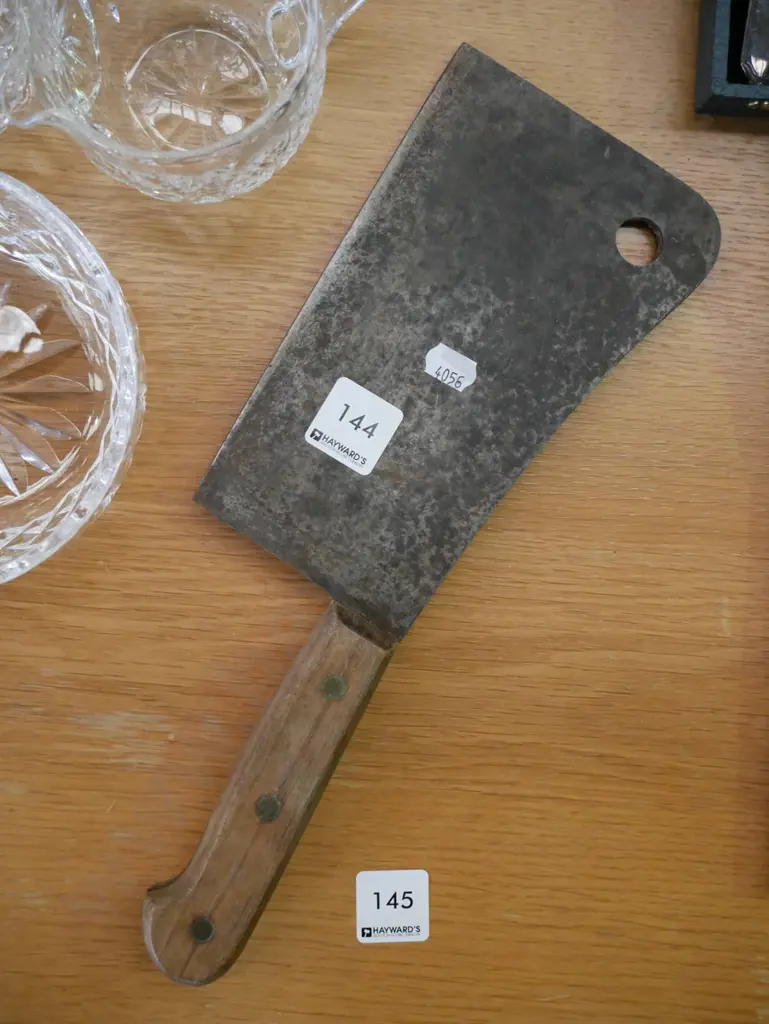 butcher's cleaver Image 1++
