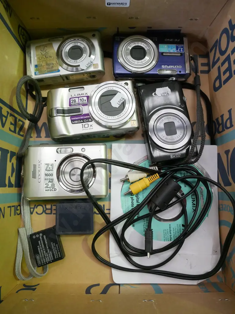 box; digital cameras Image 1++