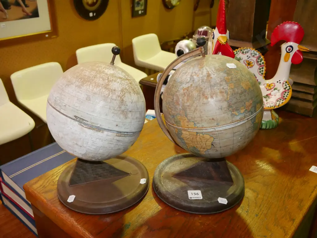 pair of metal world globes - poor condition Image 1++