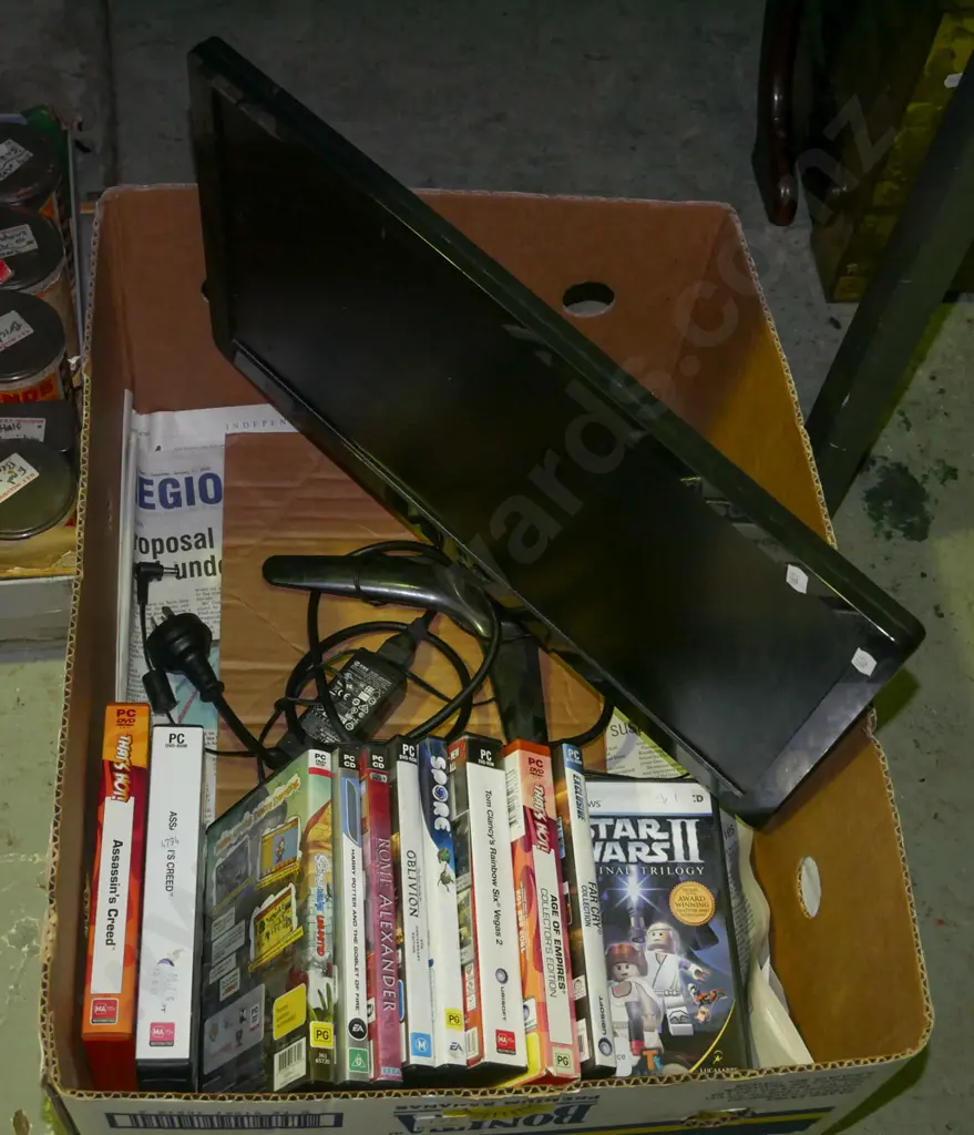 box; computer monitor, pc games Image 1++