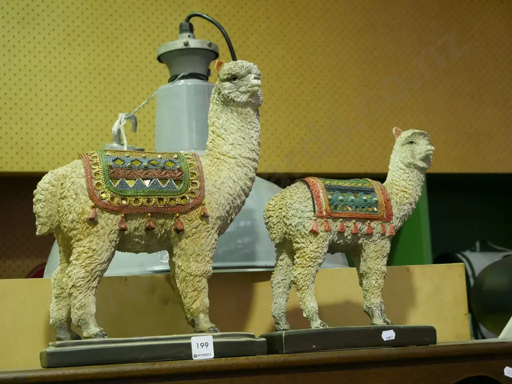 2x composite lamas/alpacas Image 1++