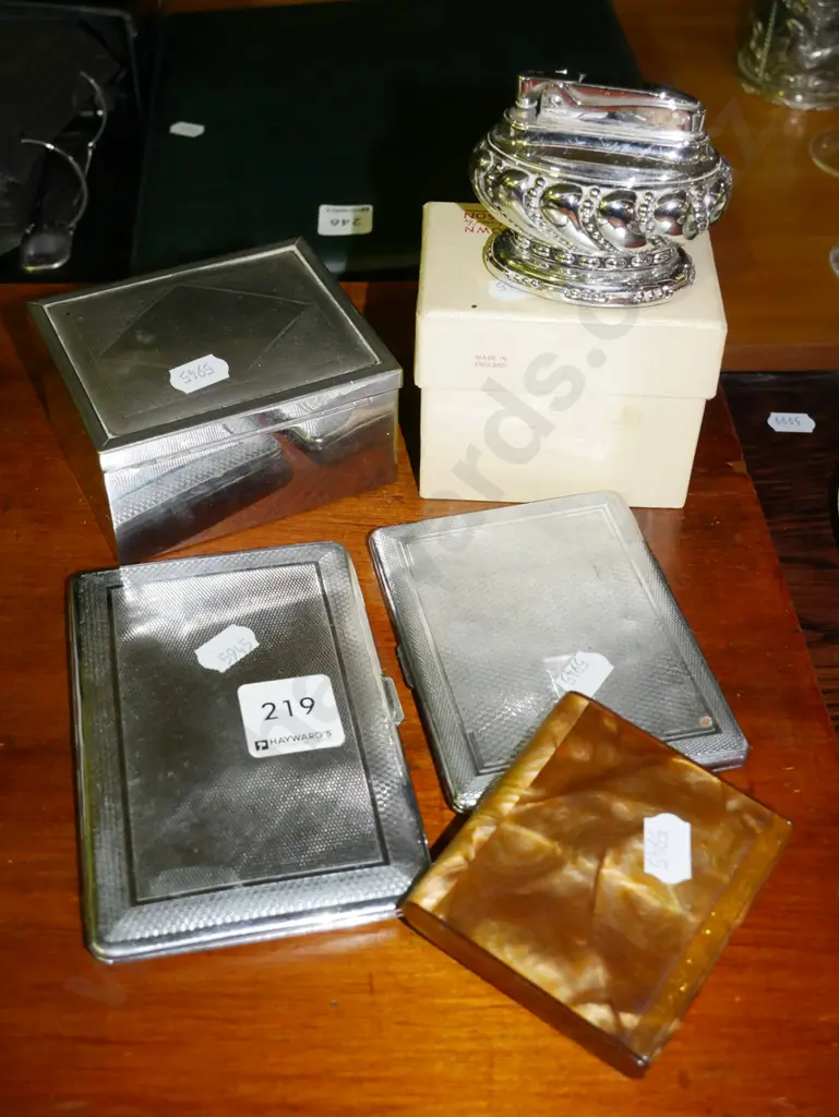 cigarette cases, Ronson table top lighter Image 1++