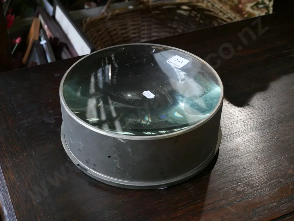 very large glass lens Diam- 220 (marks) Image 1++
