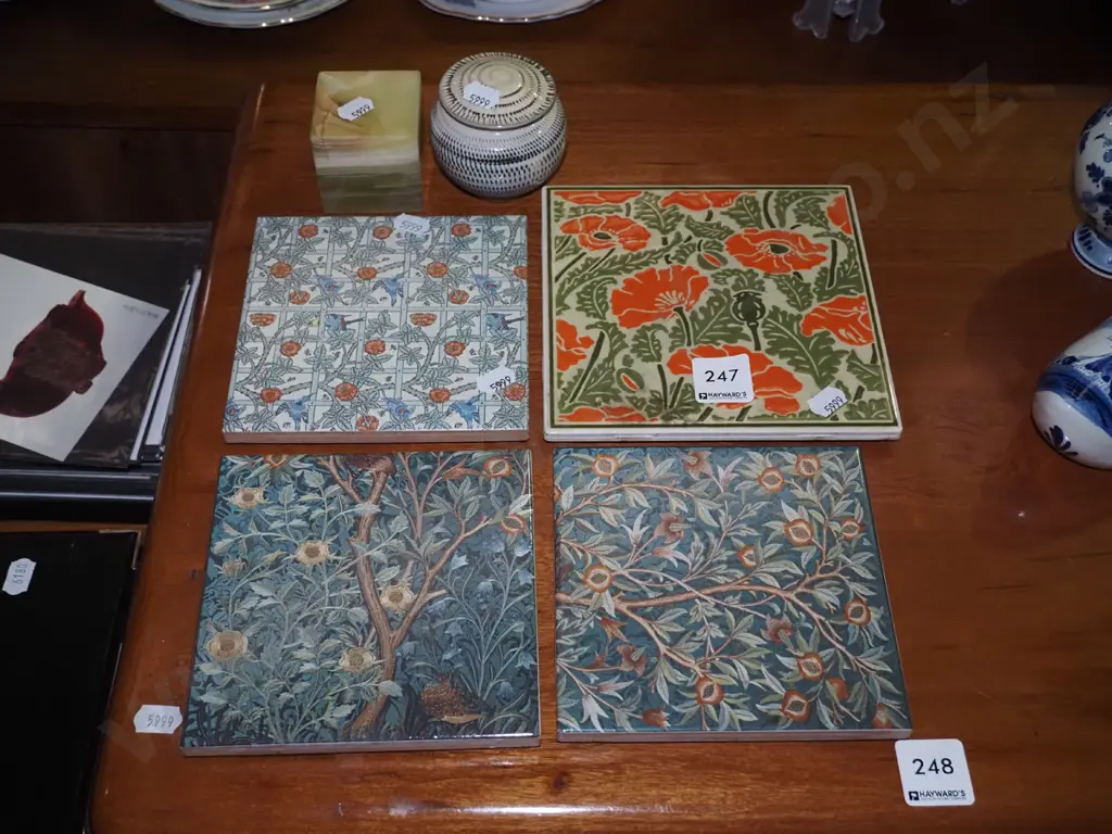 4x tiles, polished stone, small lidded pot Image 1++