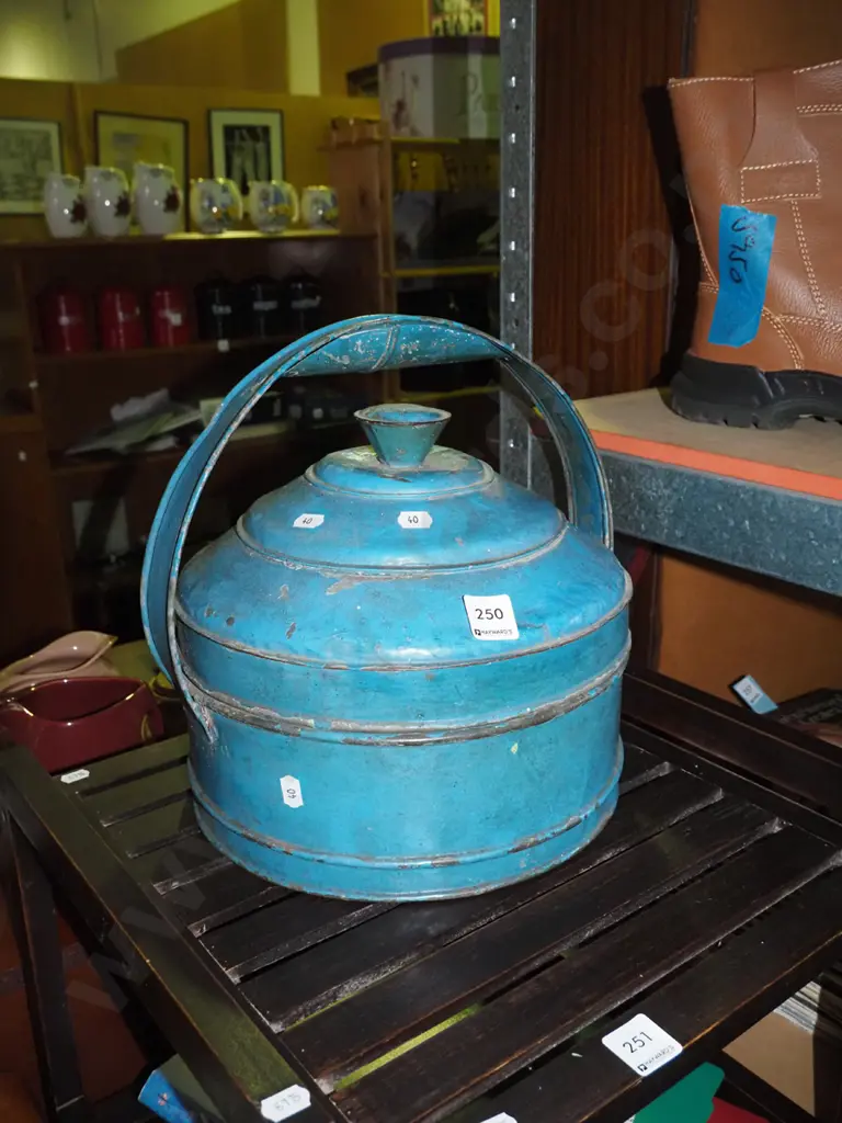 blue metal lidded basket/canister Image 1++