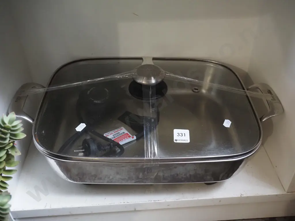 Breville stainless steel electric frying pan Image 1++