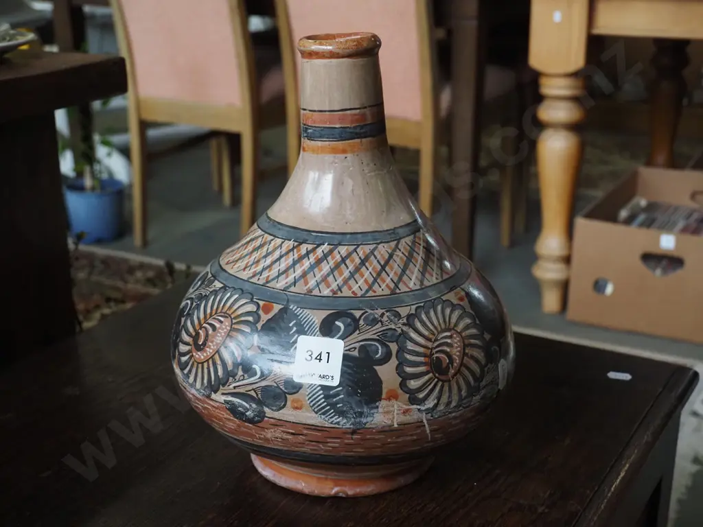hand painted Mexican pottery vase H-270 Image 1++