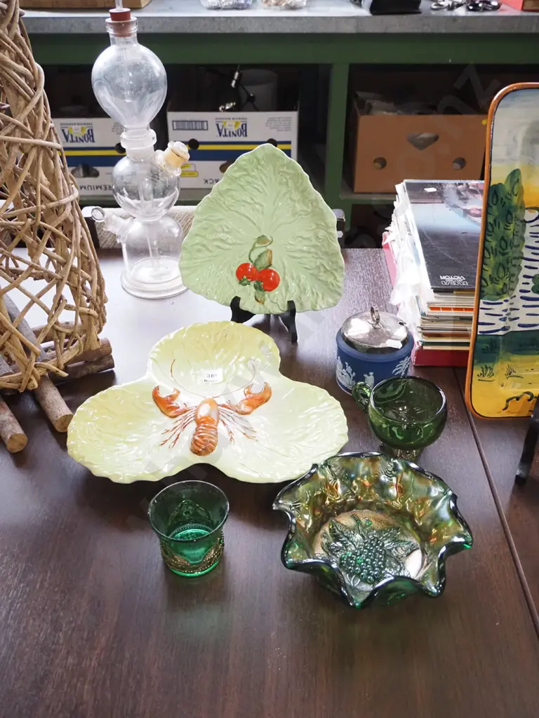 Carlton lobster dish, leaf dish, Wedgwood jasperware pot etc Image 1++