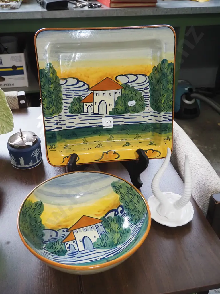 hand painted Italian dish, animal horn themed ring dish Image 1++