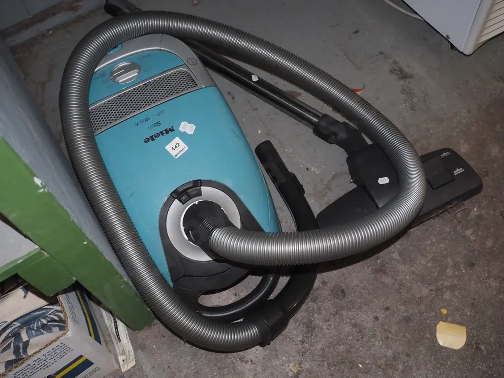 Meile vacuum cleaner Image 1++