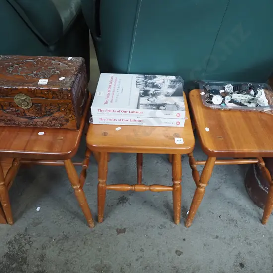 3x mahogany stools