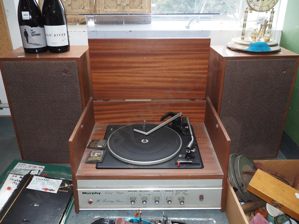 vintage Murphy radiogram - As Is No Returns Image 1++