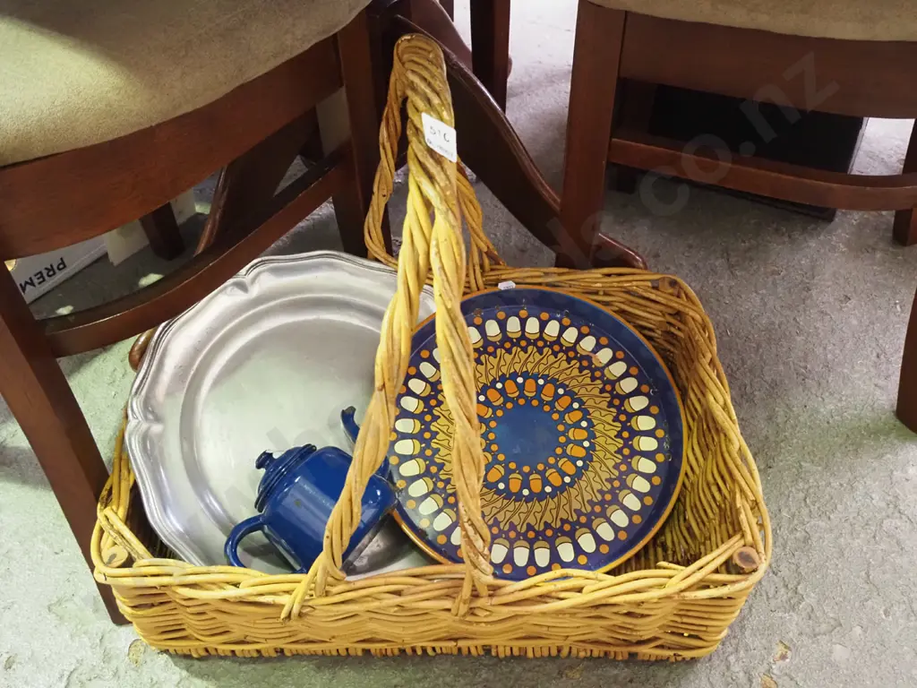 large cane basket, trays, enamel tea pot Image 1++
