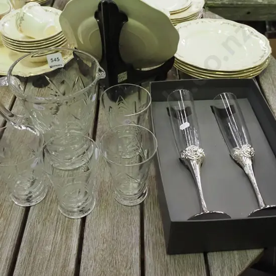 cut glass water jug, 4x tumblers, 2x plated ware based champagne flutes