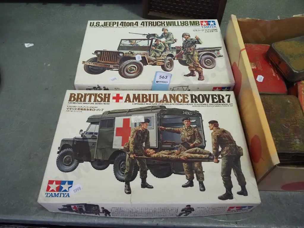 2x yet to be assembled military models - truck and ambulance Image 1++