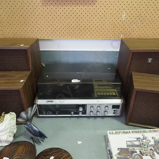 Sanyo radiogram with 4 speakers
