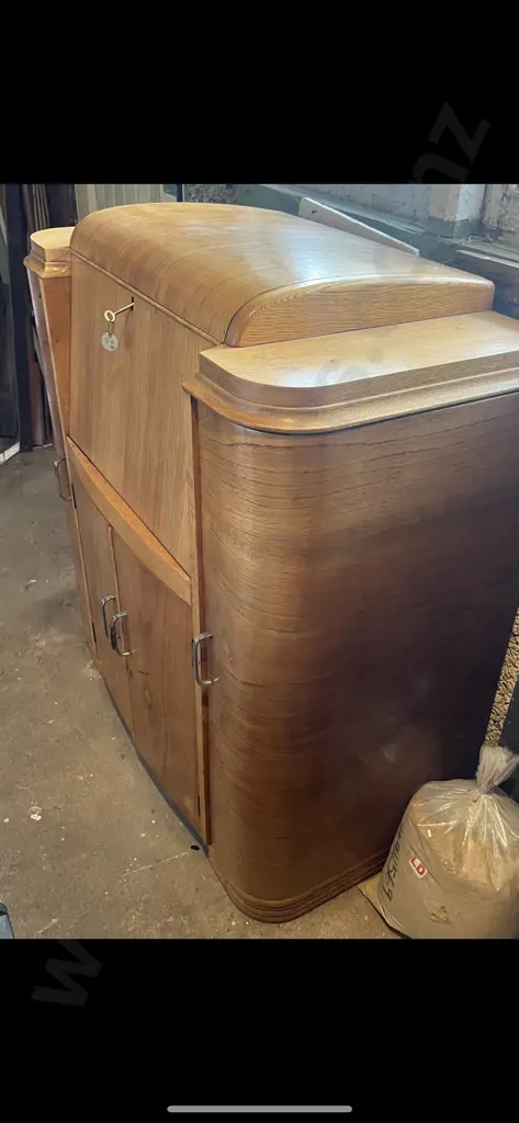 deco drinks cabinet (alcohol and glasses not included) Image 1++