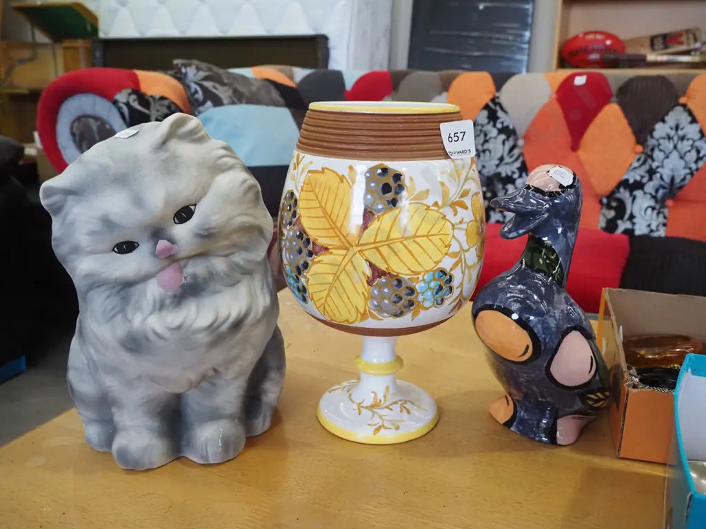 cat  and duck figurines, Italian footed vase Image 1++