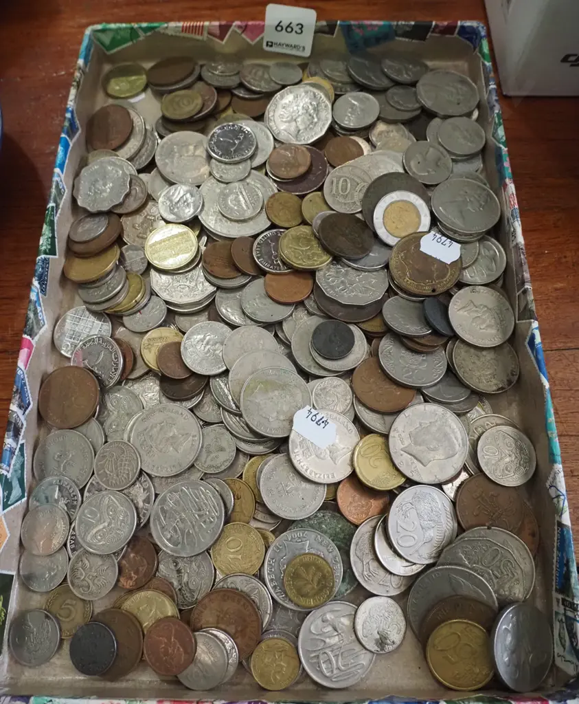 tray of coins Image 1++