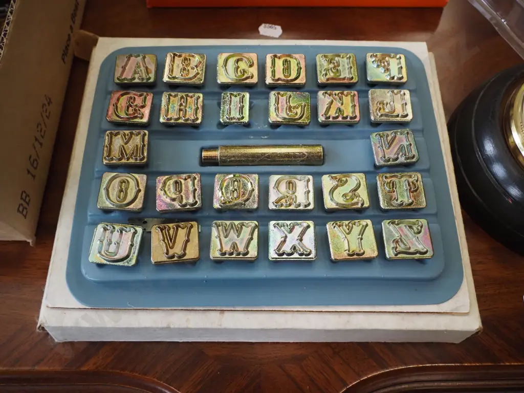 alphabet leather worker's punch set Image 1++