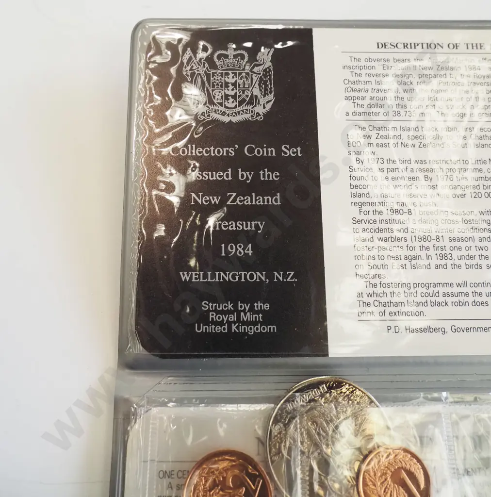 3x sets of NZ souvenir coins Image 1++
